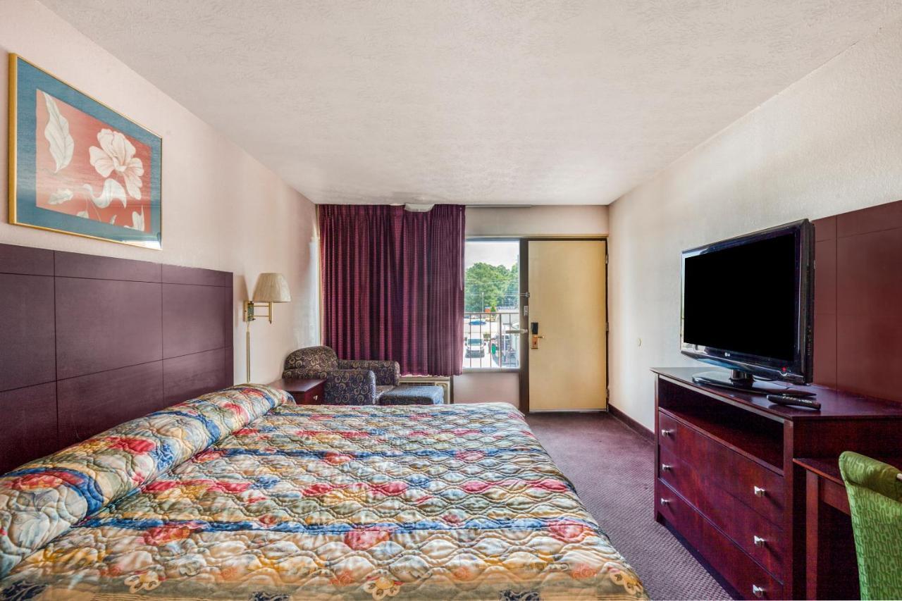 Oyo Hotel Decatur I-20 East & Wesley Club Dr Kültér fotó
